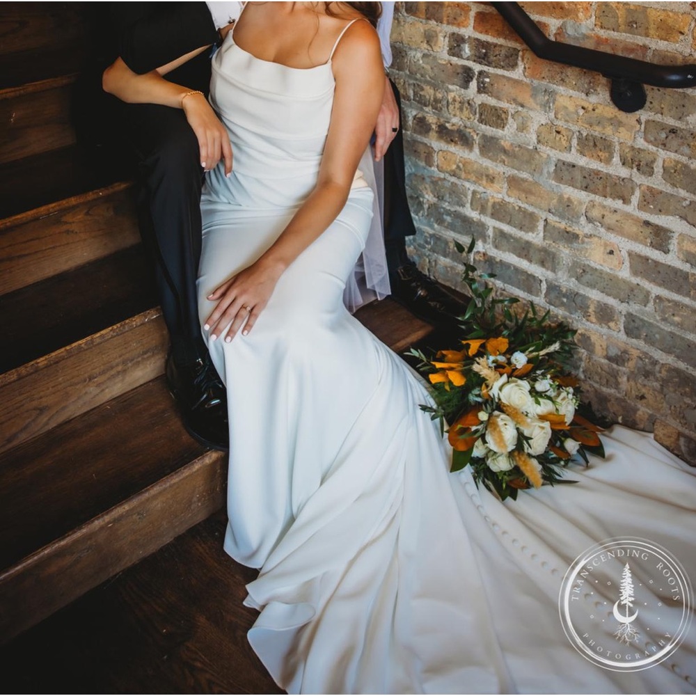 Mikaella Bridal Style 2328 Wedding Dress - Picture 4 of 5